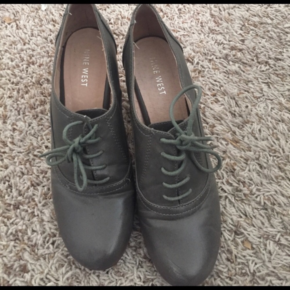 Grey Oxford Nine West Heels